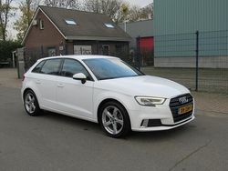 Wit Gebruikt 2019 Audi A3 Sportback Sport Hatchback | € 15.750 (Super prijs)