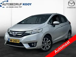 Grijs Gebruikt 2017 Honda Jazz Trend Hatchback | € 16.945 (Eerlijke prijs)