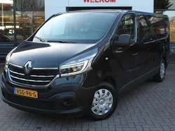 Zwart Gebruikt 2021 Renault Trafic Komfort Van | € 25.900