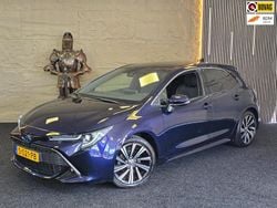Blauw Gebruikt 2023 Toyota Corolla Hatchback | € 24.999 (Eerlijke prijs)