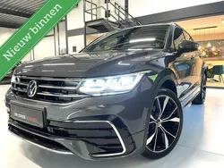 Grijs Gebruikt 2021 VW Tiguan R-line SUV | € 35.750 (Eerlijke prijs)