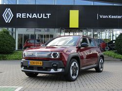 Rood Gebruikt 2025 Renault R4 Evolution SUV | € 29.100
