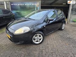 Zwart (metallic) Gebruikt 2006 Fiat Grande Punto Active Hatchback | € 999 (Eerlijke prijs)