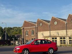 Rood Gebruikt 2000 Seat Cordoba Hatchback | € 950