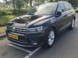 Zwart Gebruikt 2019 VW Tiguan Highline SUV | € 25.950 (Goede deal)