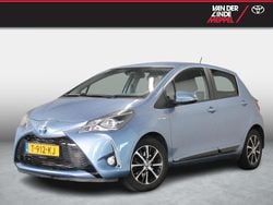 Blauw Gebruikt 2017 Toyota Yaris Hybrid Design Hatchback | € 15.950 (Eerlijke prijs)