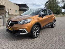 Bruin Gebruikt 2019 Renault Captur Intens SUV | € 13.945 (Eerlijke prijs)