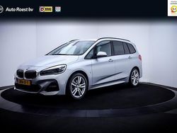 Grijs Gebruikt 2021 BMW 218 M Sport MPV | € 25.750 (Iets duurder)