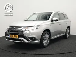 Zilver Gebruikt 2020 Mitsubishi Outlander P-HEV Intense SUV | € 22.890 (Super prijs)