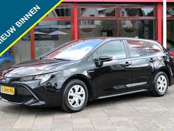 Zwart Gebruikt 2021 Toyota Corolla Comfort Stationwagen | € 21.950 (Eerlijke prijs)