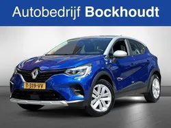 Blauw, metallic lak Gebruikt 2022 Renault Captur Evolution SUV | € 19.900 (Eerlijke prijs)