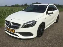 Wit Gebruikt 2017 Mercedes A180 Prestige Hatchback | € 16.950 (Iets duurder)