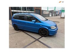 Blauw Gebruikt 2002 Opel Zafira OPC MPV | € 2.750 (Iets duurder)