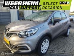 Grijs, metallic lak Gebruikt 2017 Renault Captur Life SUV | € 11.900 (Eerlijke prijs)