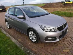 Grijs, metallic lak Gebruikt 2018 Peugeot 308 Hatchback | € 6.999 (Super prijs)
