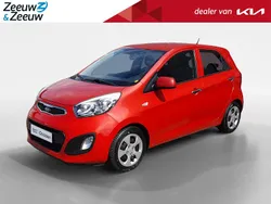 Rood Gebruikt 2014 Kia Picanto 2 Hatchback | € 5.950 (Eerlijke prijs)