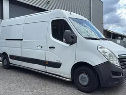 Wit Gebruikt 2011 Opel Movano Van | € 5.150