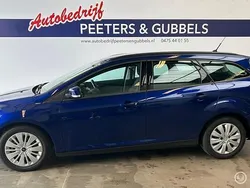 Blauw Gebruikt 2015 Ford Focus Trend Stationwagen | € 5.445 (Goede deal)