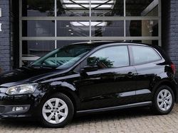 Zwart Gebruikt 2011 VW Polo Comfortline Hatchback | € 2.495 (Iets duurder)