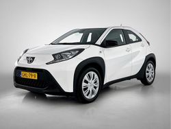 Wit Gebruikt 2024 Toyota Aygo X Play SUV | € 17.945