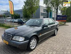 Zwart Gebruikt 1994 Mercedes C180 Sedan | € 1.950