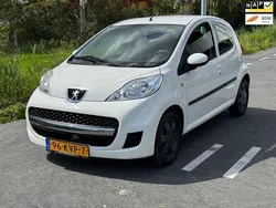 Wit Gebruikt 2010 Peugeot 107 Hatchback | € 4.999 (Eerlijke prijs)