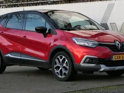 Rood Gebruikt 2019 Renault Captur Intens SUV | € 19.900 (Iets duurder)