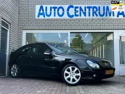 Zwart Gebruikt 2004 Mercedes C180 Coupé | € 6.750 (Duur)
