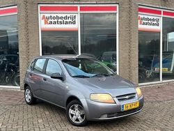 Grijs (metallic) Gebruikt 2007 Chevrolet Kalos Hatchback | € 1.148 (Eerlijke prijs)