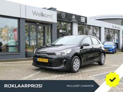 Zwart Gebruikt 2018 Kia Rio Hatchback | € 9.790 (Eerlijke prijs)