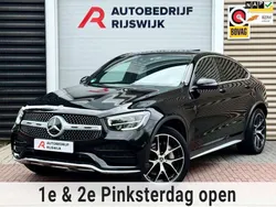 Zwart Gebruikt 2022 Mercedes GLC300e Premium Plus Coupé | € 52.950 (Eerlijke prijs)