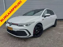 Wit Gebruikt 2022 VW Golf VIII GTI Hatchback | € 33.888 (Eerlijke prijs)