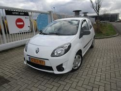 Wit Gebruikt 2011 Renault Twingo Authentique Hatchback | € 999 (Goede deal)