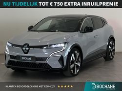 Grijs Gebruikt 2022 Renault Mégane Techno Hatchback | € 27.195 (Eerlijke prijs)