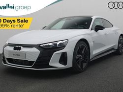 Grijs Nieuw 2025 Audi e-tron GT quattro Competition Sedan | € 114.900 (Iets duurder)