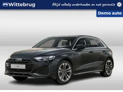 Grijs Nieuw 2025 Audi A3 Sportback Comfort Hatchback | € 51.950