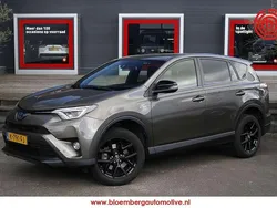 Bruin Gebruikt 2018 Toyota RAV4 Hybrid Edition SUV | € 22.950 (Goede deal)