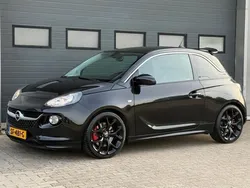 Zwart Gebruikt 2017 Opel Adam S Hatchback | € 10.945 (Eerlijke prijs)