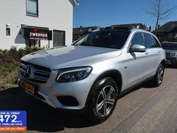 Grijs, metallic lak Gebruikt 2018 Mercedes GLC350 AMG SUV | € 29.450 (Goede deal)