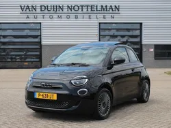 Zwart Gebruikt 2022 Fiat 500e Icon Hatchback | € 15.750 (Eerlijke prijs)