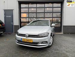 Grijs (metallic) Gebruikt 2019 VW Polo Comfortline Hatchback | € 13.750 (Goede deal)