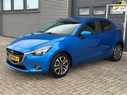 Blauw Gebruikt 2016 Mazda 2 Hatchback | € 8.249 (Eerlijke prijs)