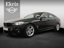 Saphirschwarz metallic (zwart metallic) Gebruikt 2019 BMW 320 Gran Turismo M Sport Sedan | € 25.900 (Eerlijke prijs)