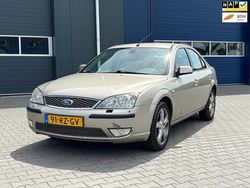 Beige Gebruikt 2005 Ford Mondeo Platinum Hatchback | € 1.750 (Eerlijke prijs)