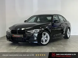 Zwart, metallic lak Gebruikt 2018 BMW 320 M Sport Sedan | € 20.900 (Goede deal)