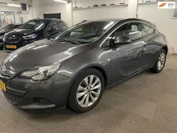 Grijs Gebruikt 2012 Opel Astra GTC Sport Hatchback | € 6.950 (Eerlijke prijs)