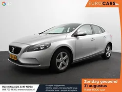 Grijs Gebruikt 2018 Volvo V40 Momentum Stationwagen | € 16.440 (Eerlijke prijs)