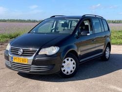 Zwart Gebruikt 2007 VW Touran MPV | € 4.199 (Iets duurder)