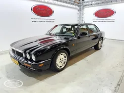 Zwart Gebruikt 1996 Jaguar XJ Sedan | € 8.500