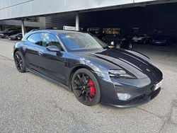 Zwart Gebruikt 2023 Porsche Taycan GTS Sport Turismo Sedan | € 64.911 (Goede deal)